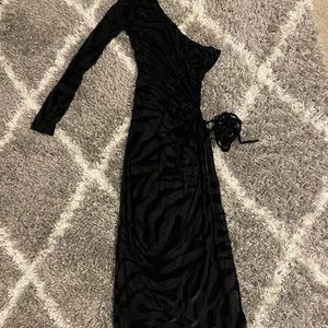 A very cute mesh dress in a Large.